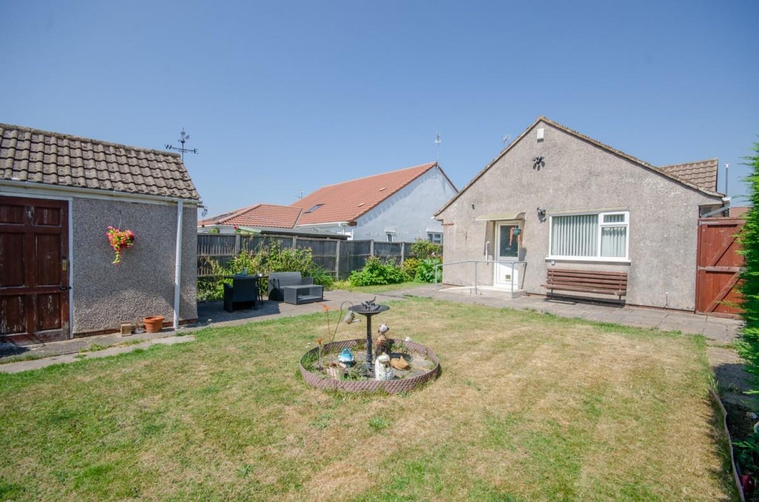 2 bedroom Bungalow for sale in Boscombe Crescent, Downend, Bristol, BS16 6QR