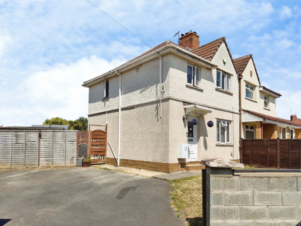 Colchester Crescent, Knowle, Bristol, BS4 1SG