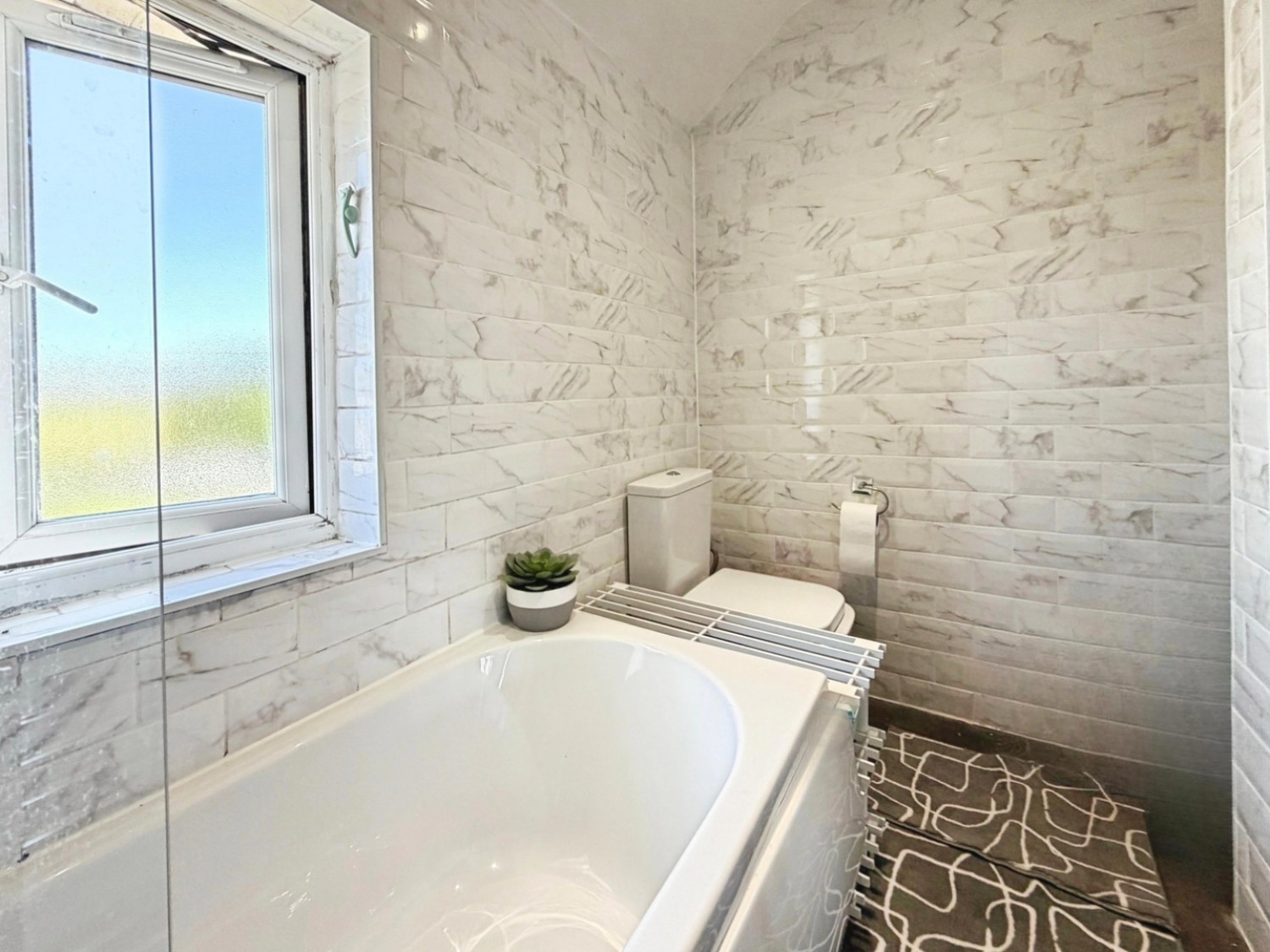 3 bedroom House for sale in Colchester Crescent, Knowle, Bristol, BS4 1SG