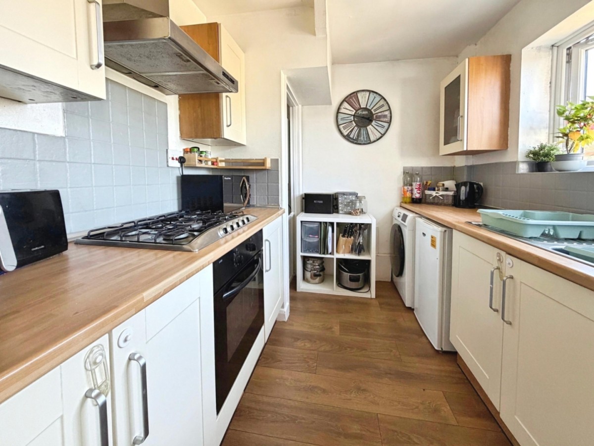 Colchester Crescent, Knowle, Bristol, BS4 1SG