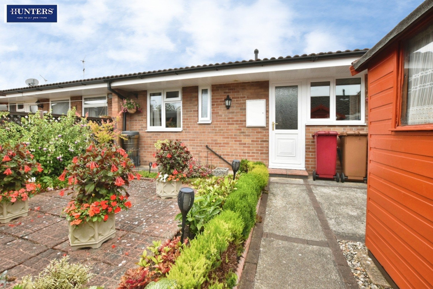 2 bedroom Bungalow for sale in Ancaster Court, Scunthorpe