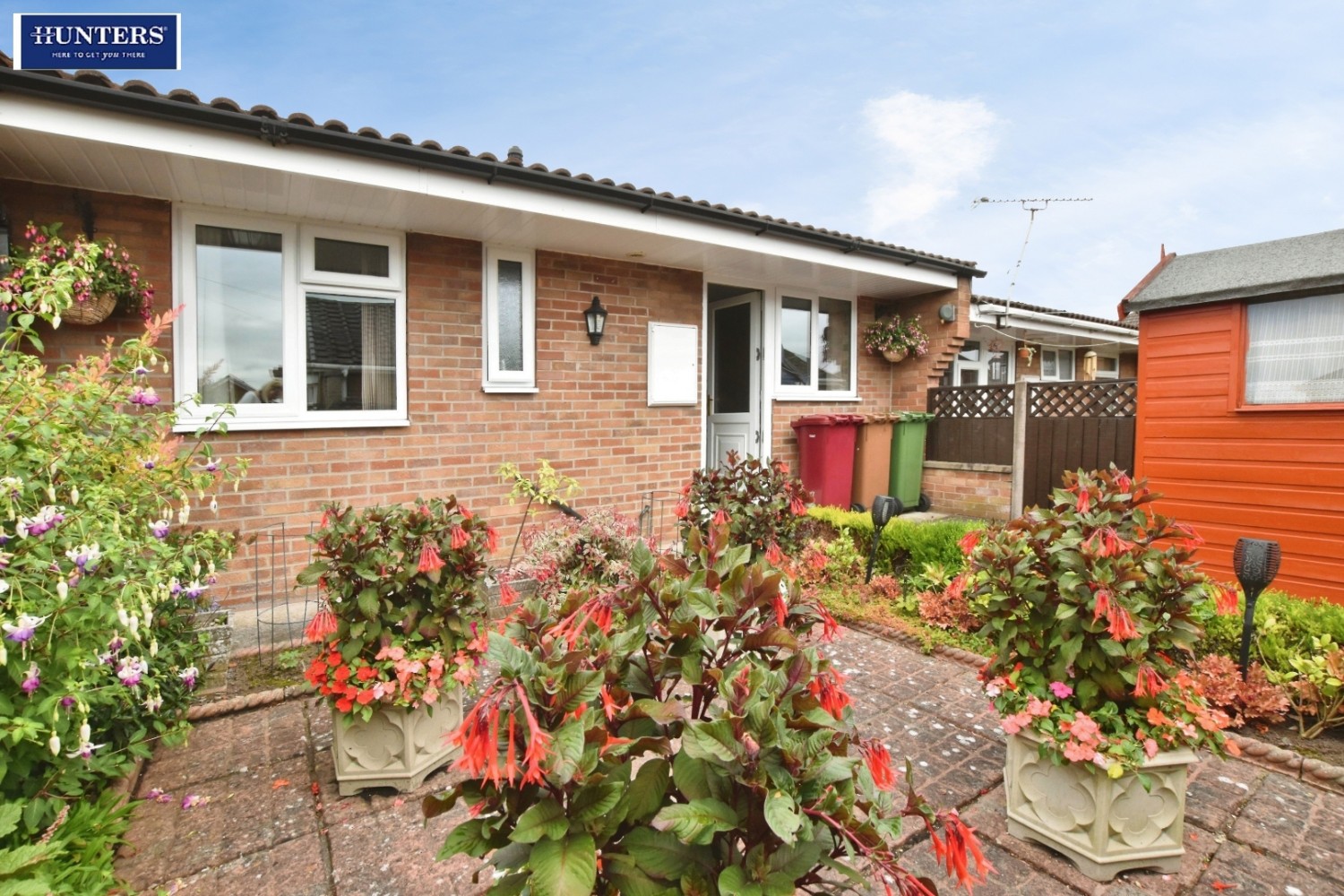 2 bedroom Bungalow for sale in Ancaster Court, Scunthorpe
