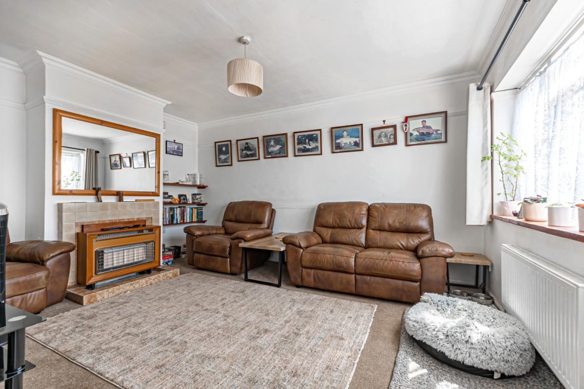 Finch Crescent, Leighton Buzzard