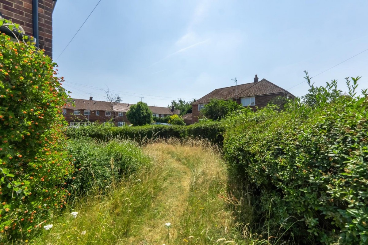 Finch Crescent, Leighton Buzzard