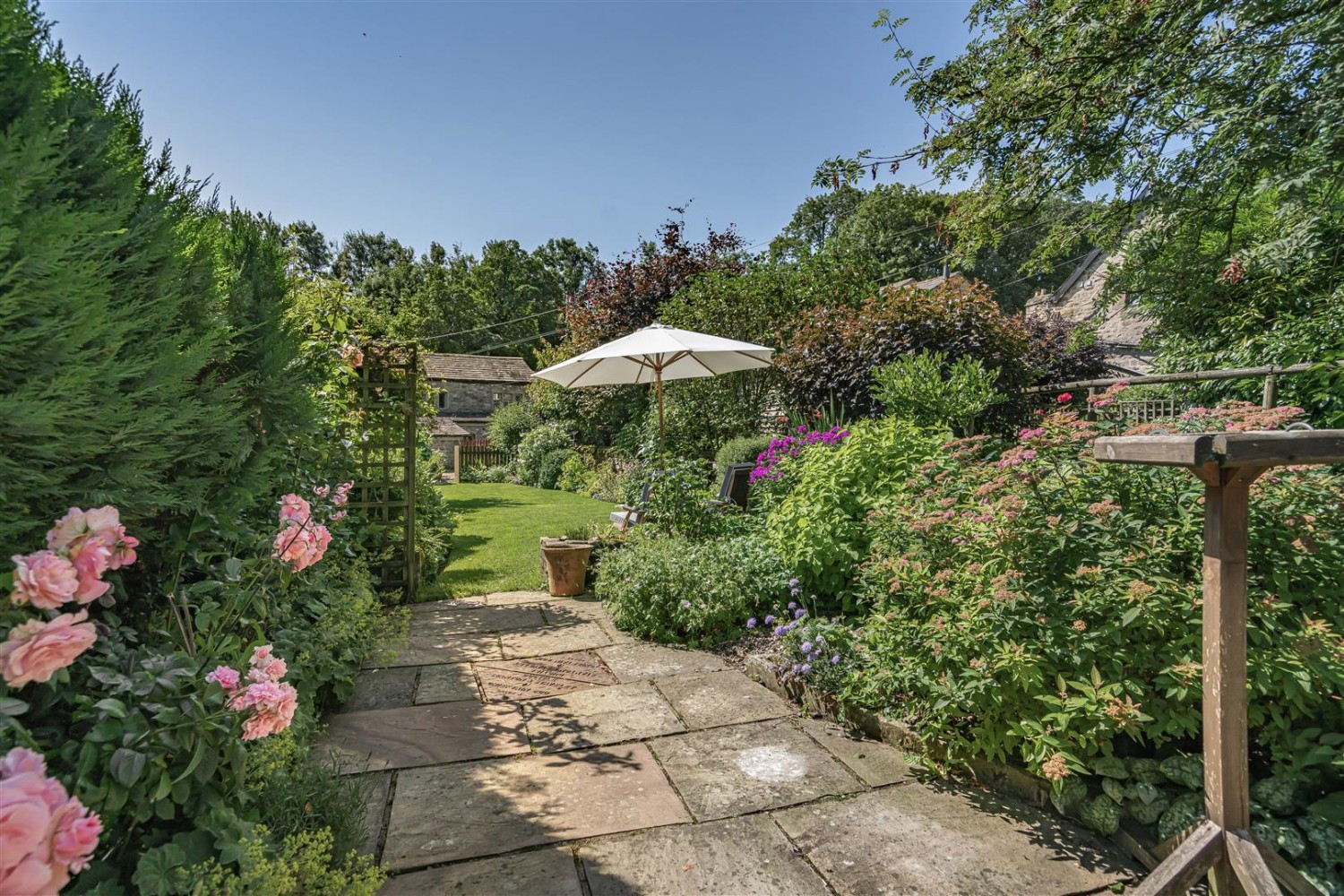 3 bedroom House for sale in Bridge House. Kirkby Malham, Skipton