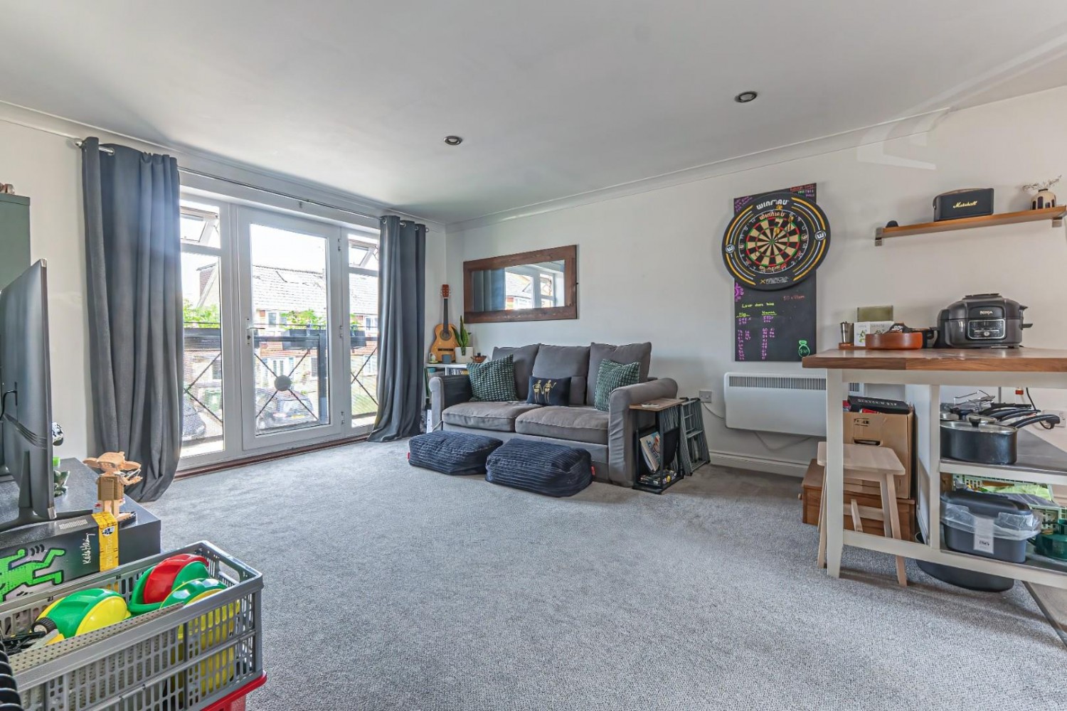 2 bedroom Flat for sale in Cobbetts Ride, Tring