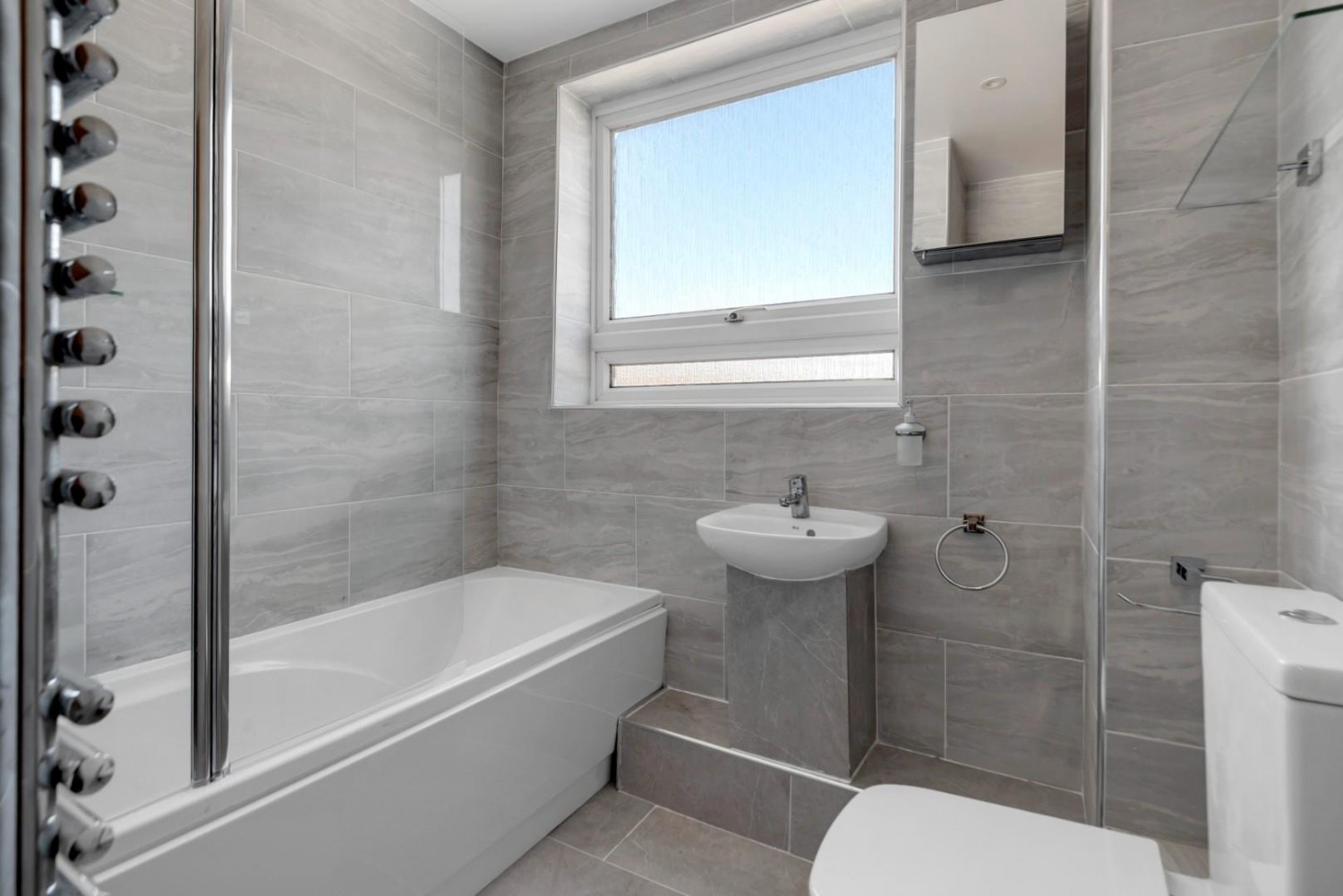 3 bedroom Flat for sale in Fountayne Road, London, N16