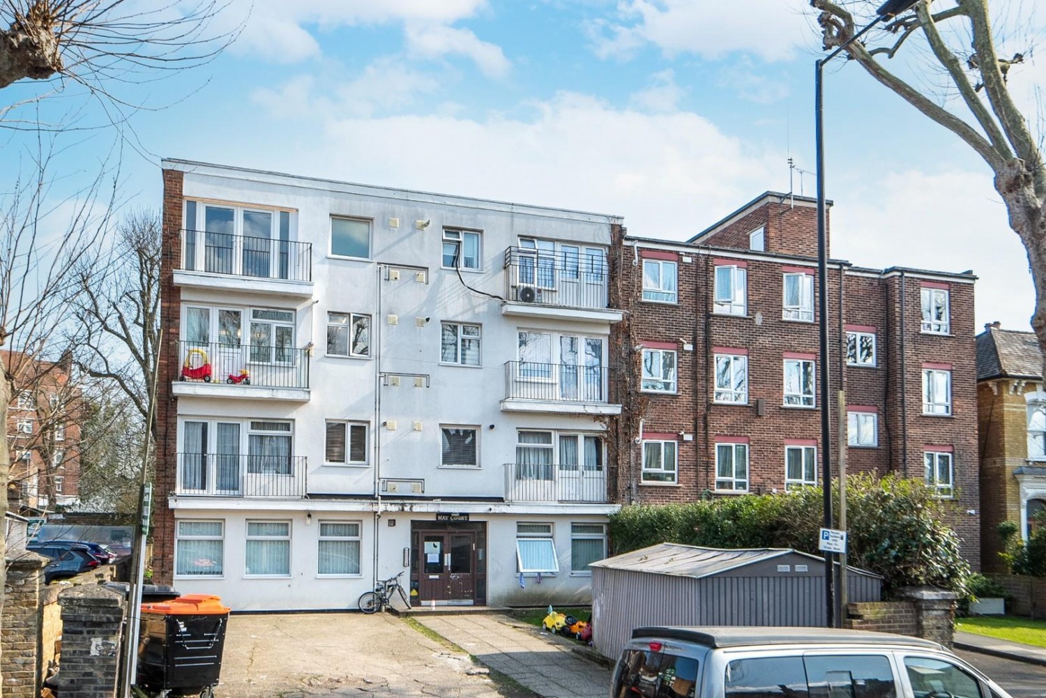 3 bedroom Flat for sale in Fountayne Road, London, N16