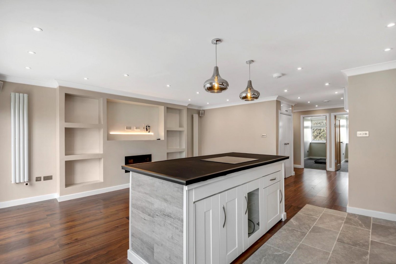 3 bedroom Flat for sale in Fountayne Road, London, N16