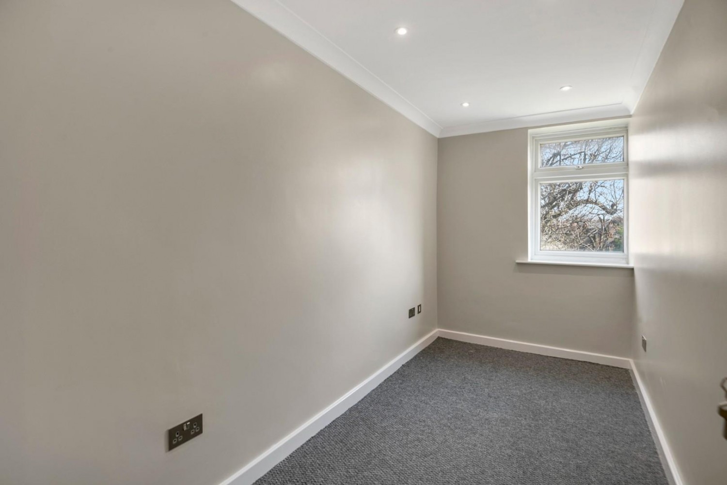 3 bedroom Flat for sale in Fountayne Road, London, N16
