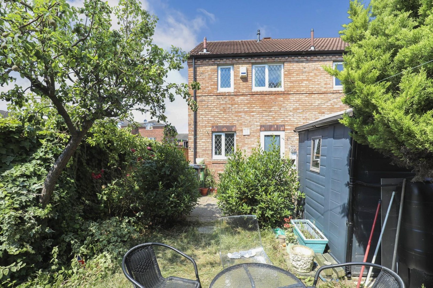 2 bedroom House for sale in Scaife Gardens, York