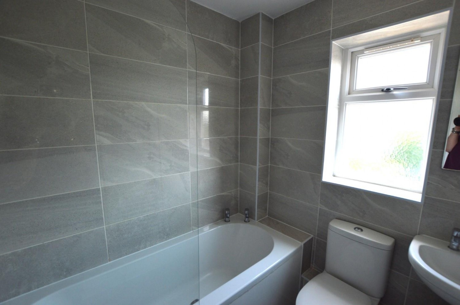 2 bedroom House to let in Clipstone Gardens, Wigston