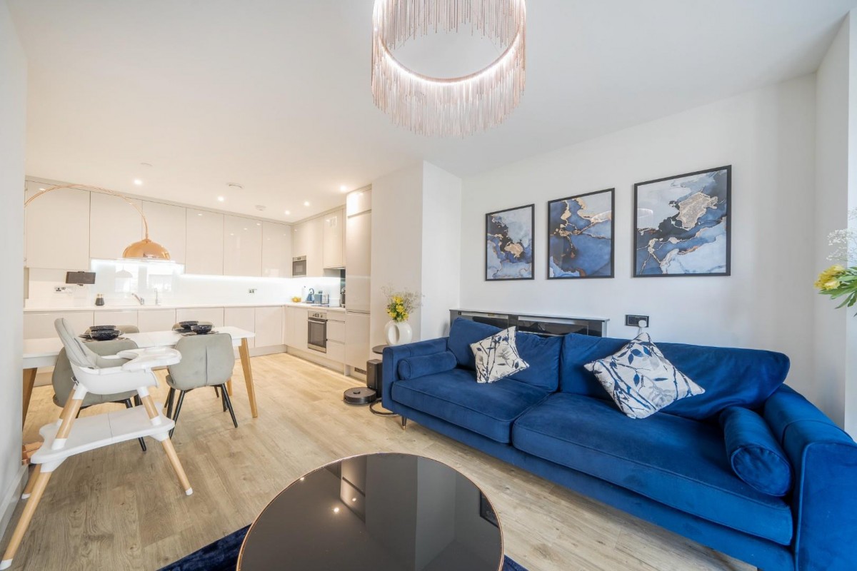 Vousden Grove, Thamesmead, London