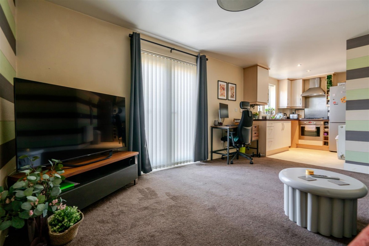 Brentwood Grove, Leigh, WN7 1UG