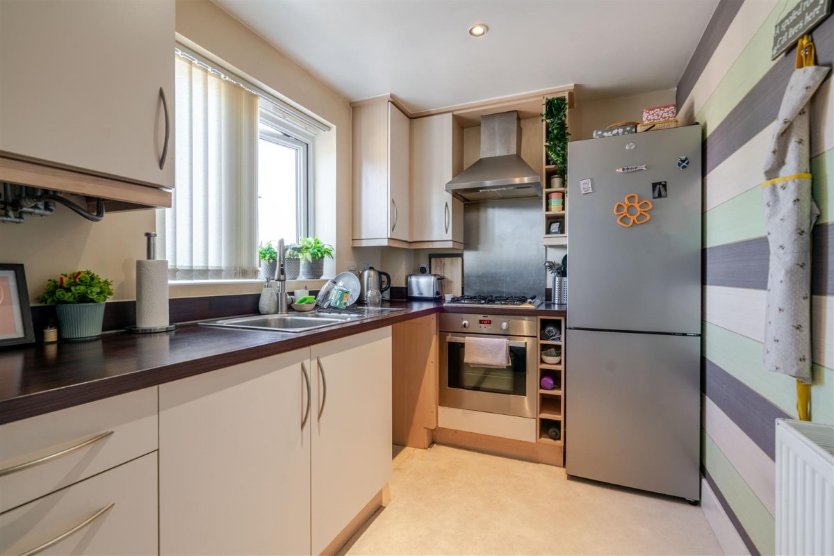 Brentwood Grove, Leigh, WN7 1UG