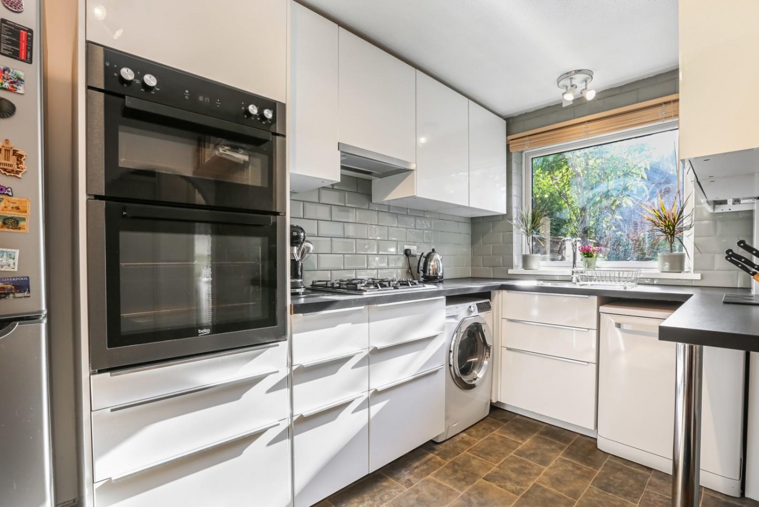 3 bedroom Property for sale in Wastdale Road, London, London