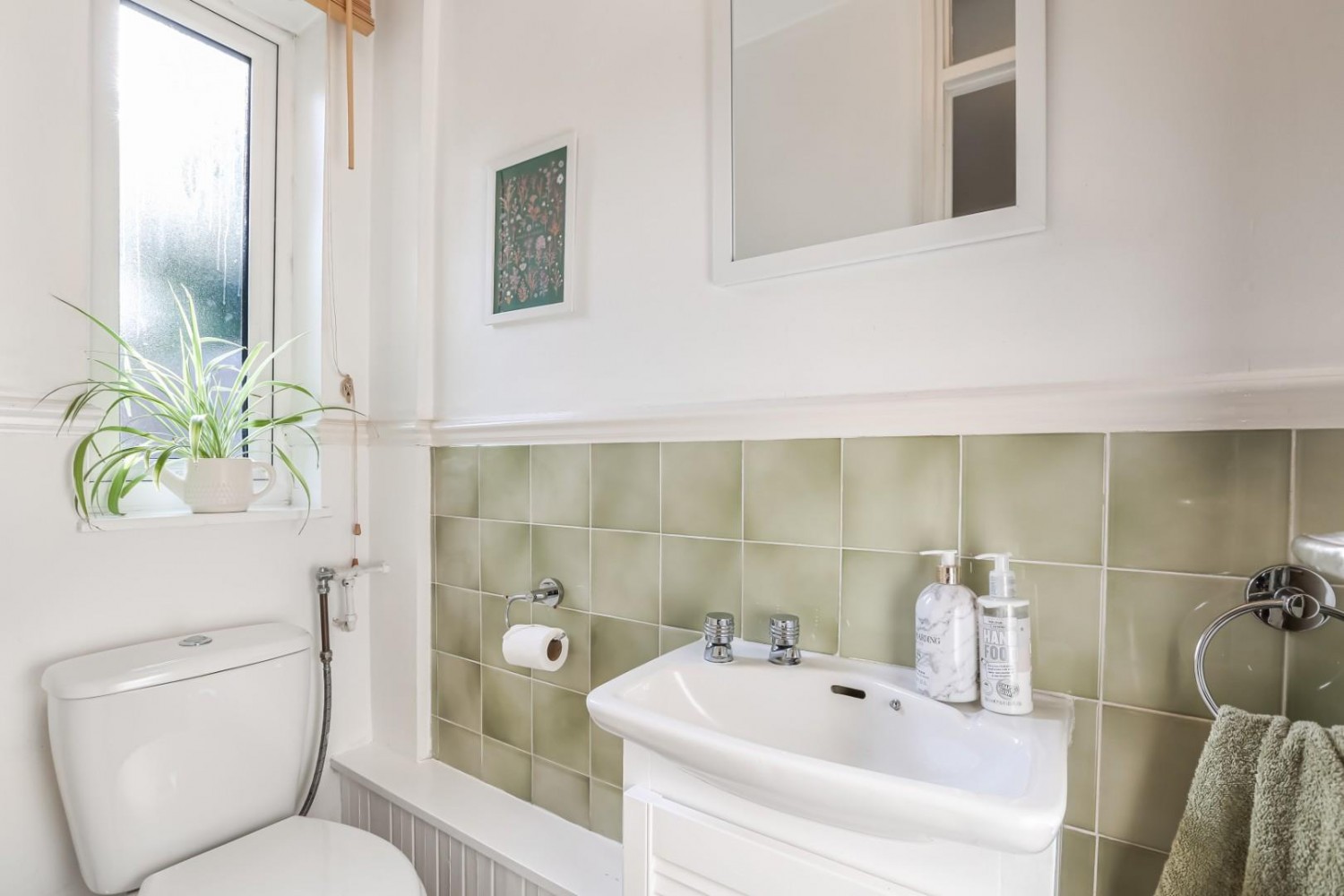 3 bedroom Property for sale in Wastdale Road, London, London