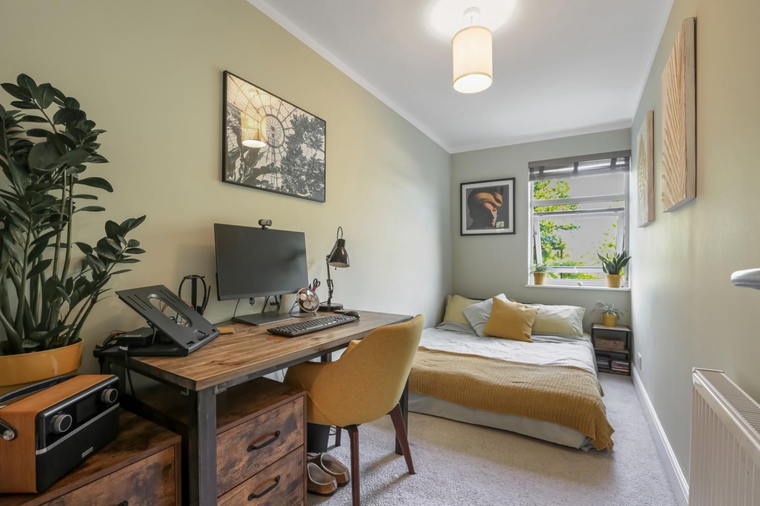 3 bedroom Property for sale in Wastdale Road, London, London