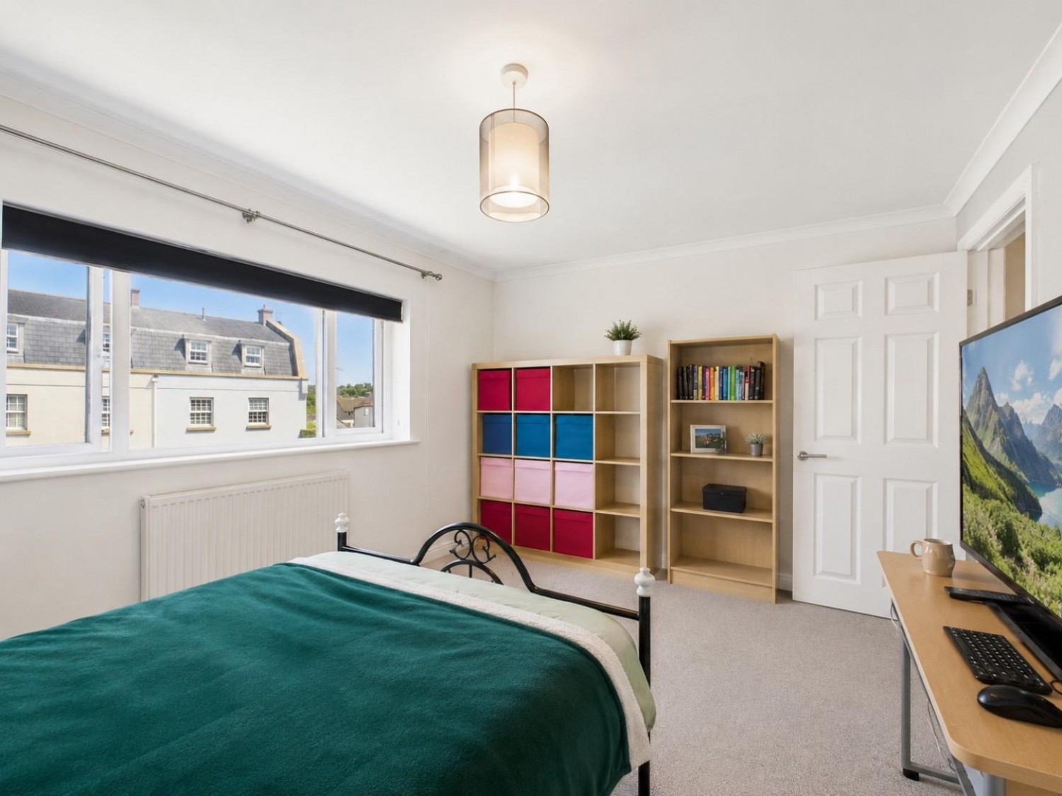 2 bedroom Flat for sale in Rock Street, Thornbury, Bristol