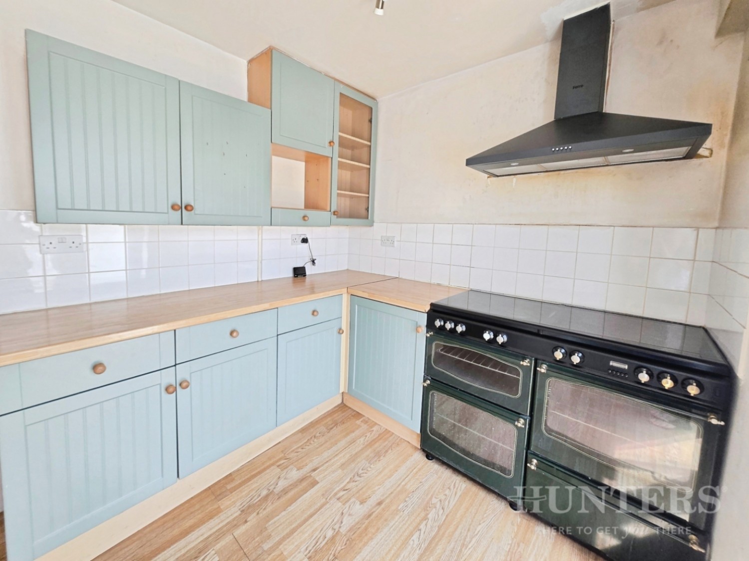 2 bedroom House to let in Winchcombe Road, Carshalton