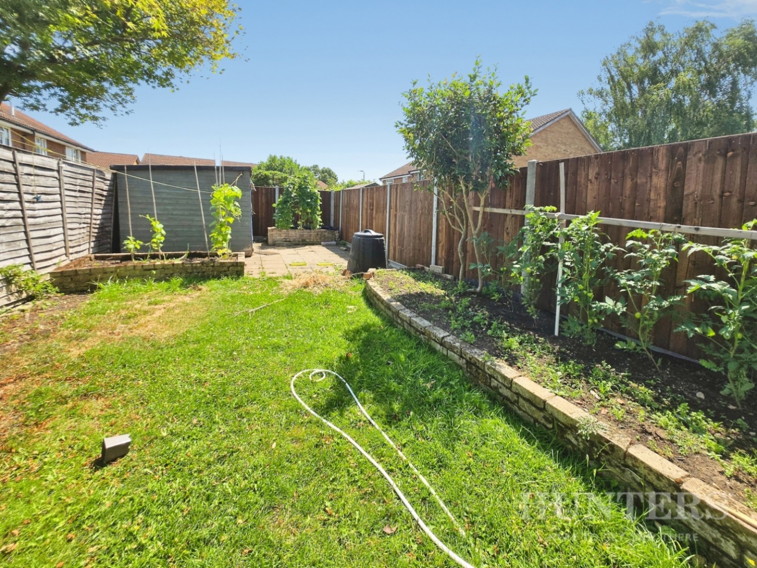 2 bedroom House to let in Winchcombe Road, Carshalton