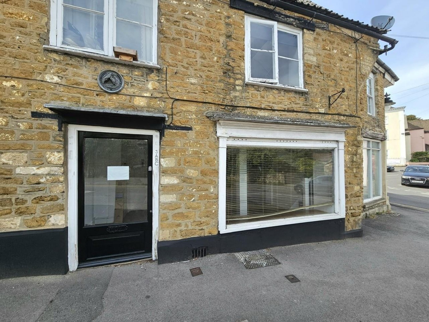 1 bedroom Flat for sale in Church Street, Wotton-Under-Edge