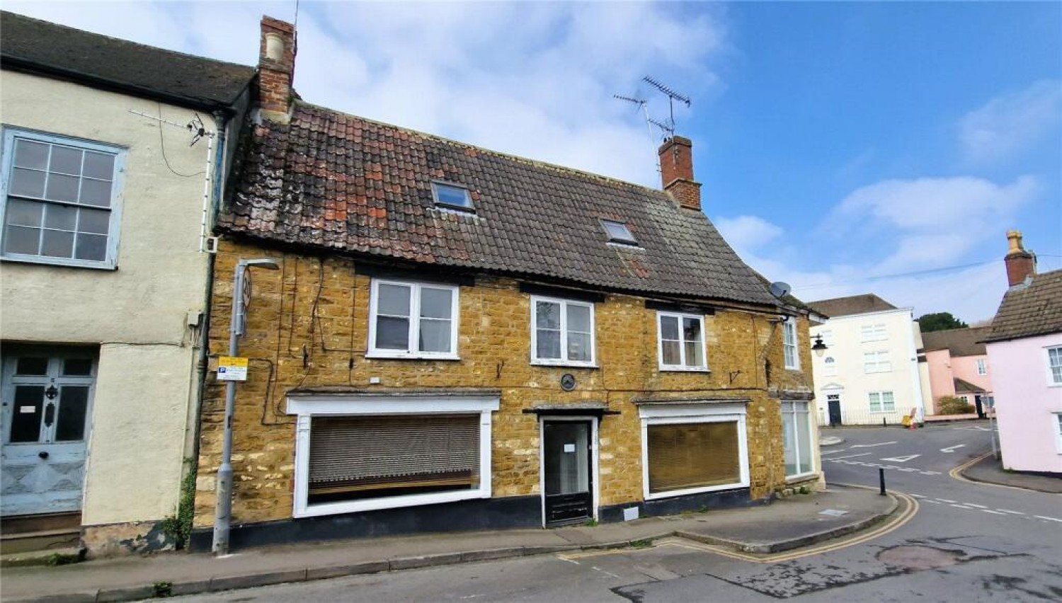 1 bedroom Flat for sale in Church Street, Wotton-Under-Edge
