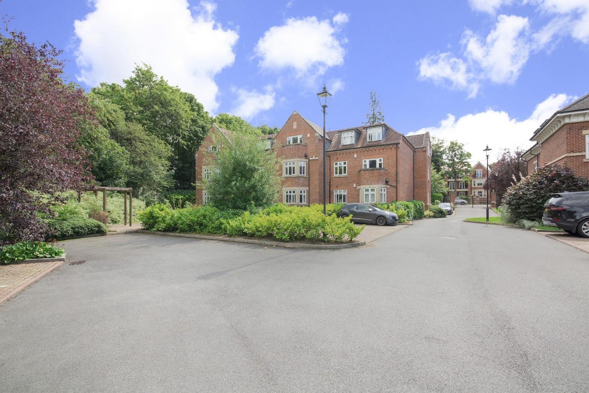 Wood Moor Court, Sandmoor Avenue, Alwoodley