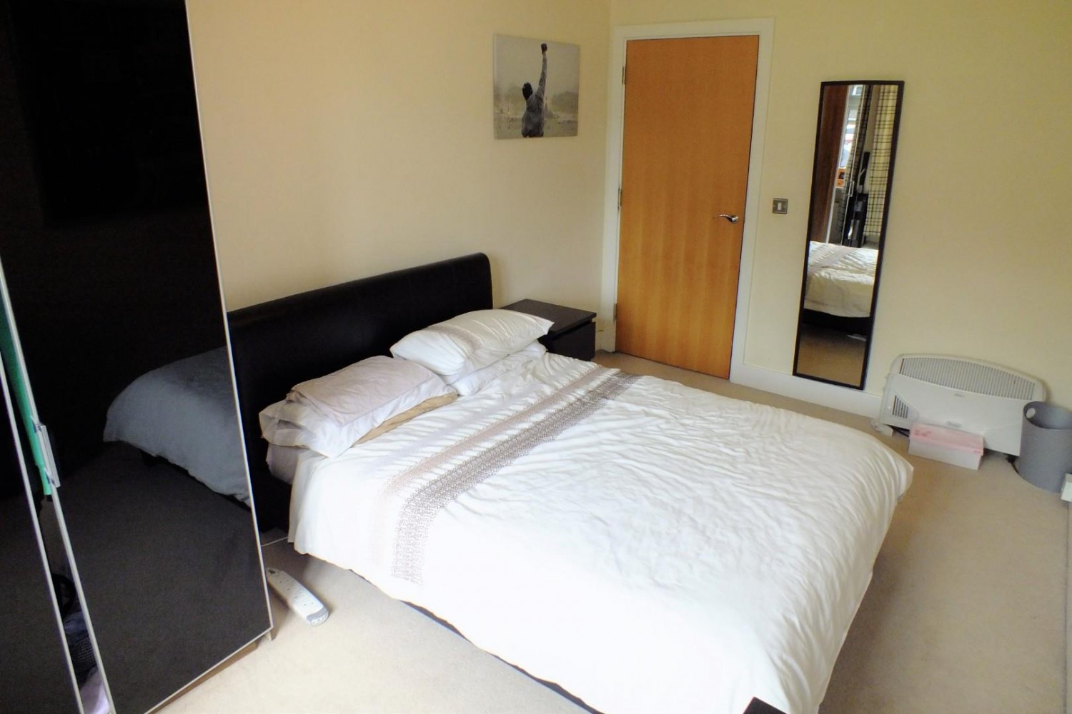 2 bedroom Flat for sale in Wood Moor Court, Sandmoor Avenue, Alwoodley