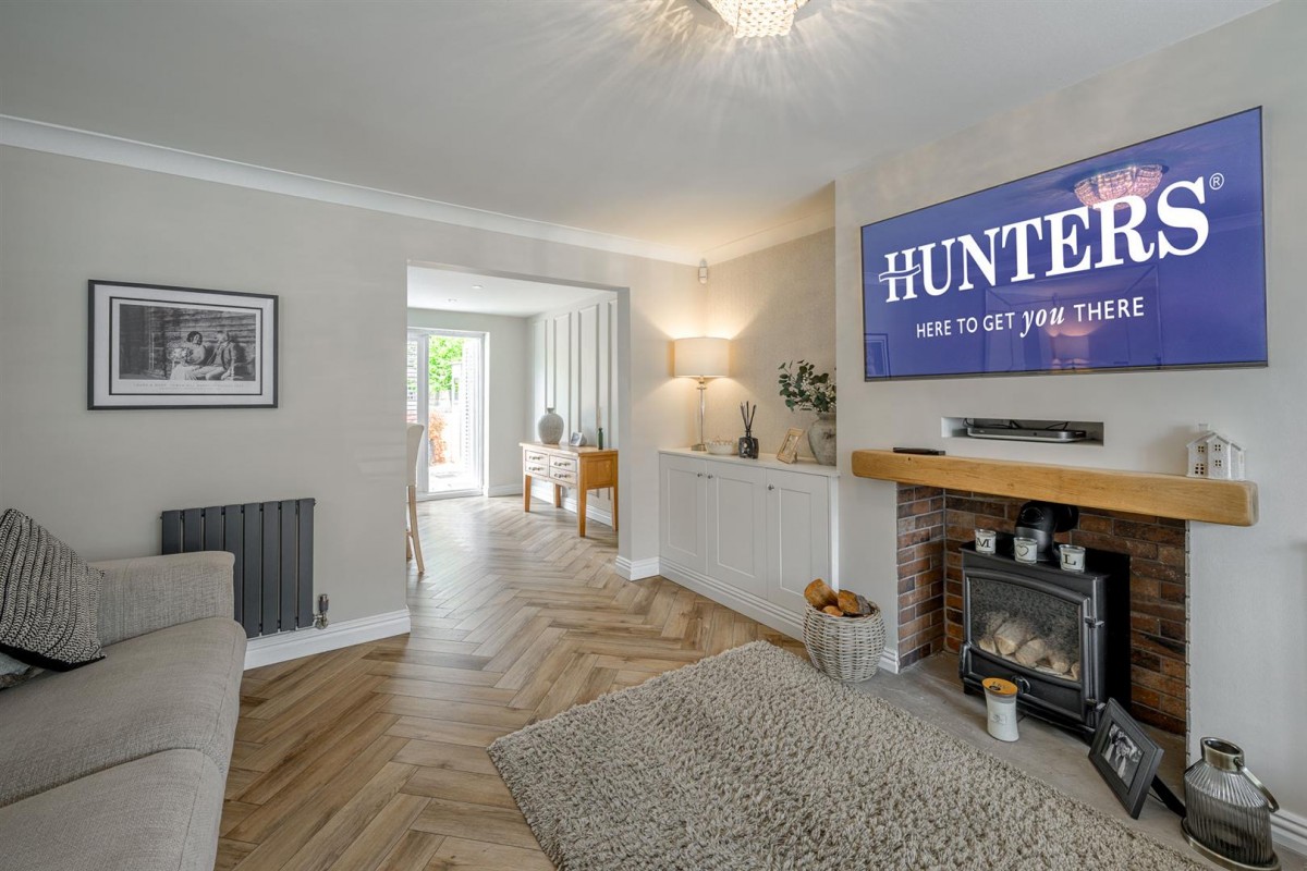 Racemeadow Crescent, Netherton, DY2 0DX