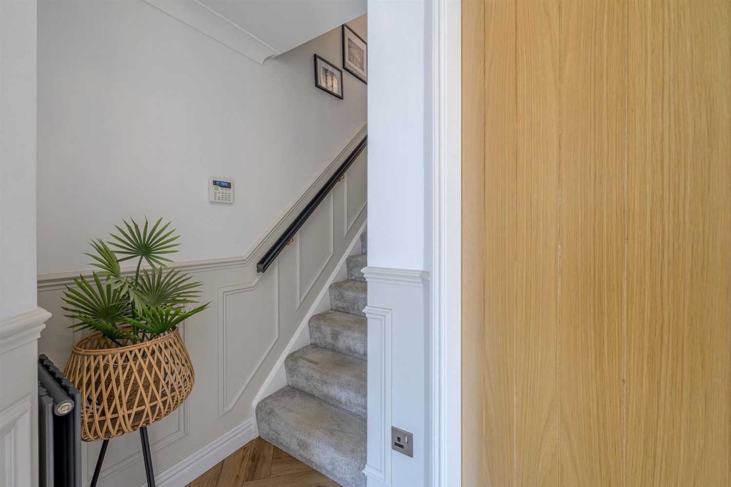 4 bedroom House for sale in Racemeadow Crescent, Netherton, DY2 0DX