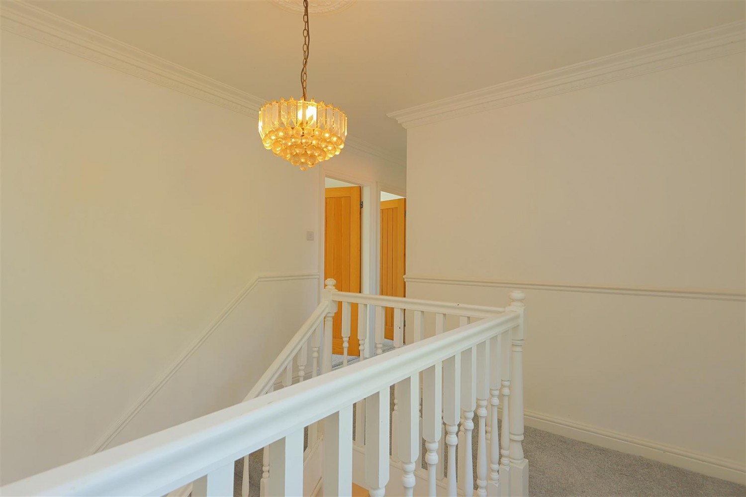 4 bedroom House for sale in Marsh, Pudsey, LS28 7NY