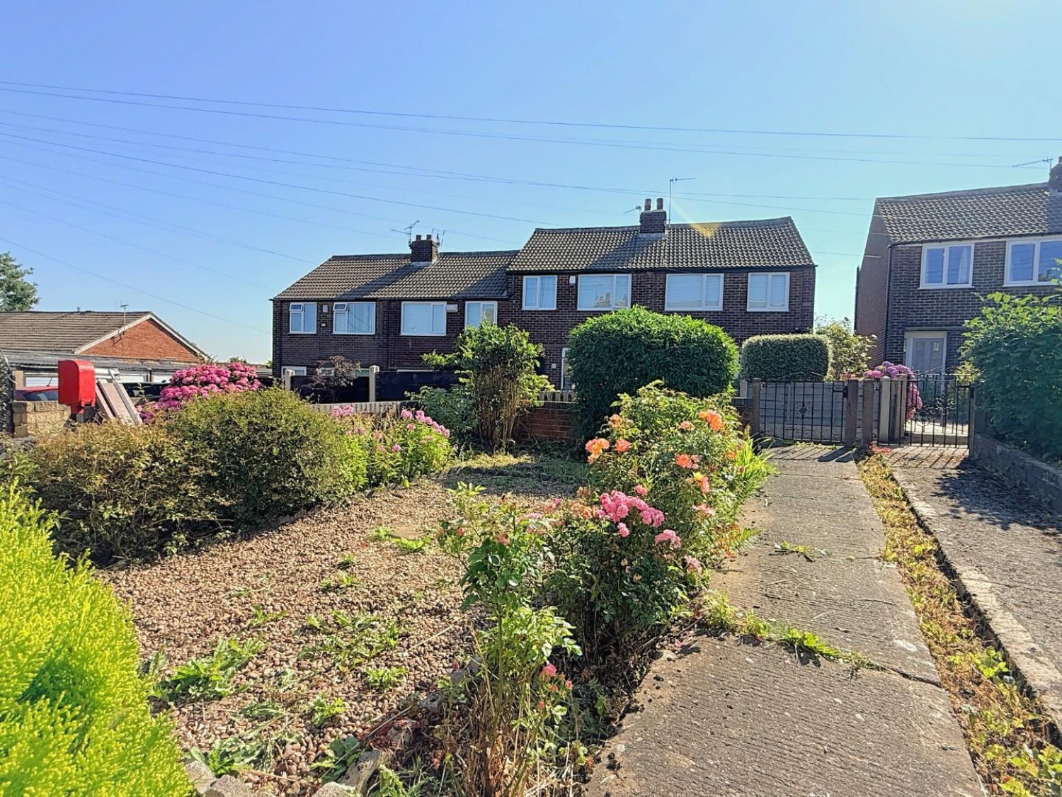 3 bedroom House for sale in Surrey Grove, Pudsey