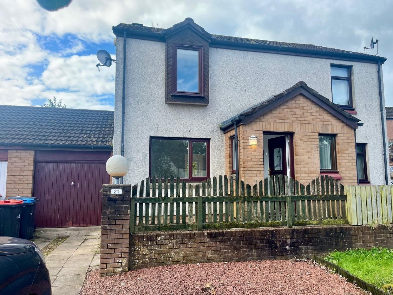 3 bedroom Flat to let in Alder Court, Dumfries, DG1 4PF