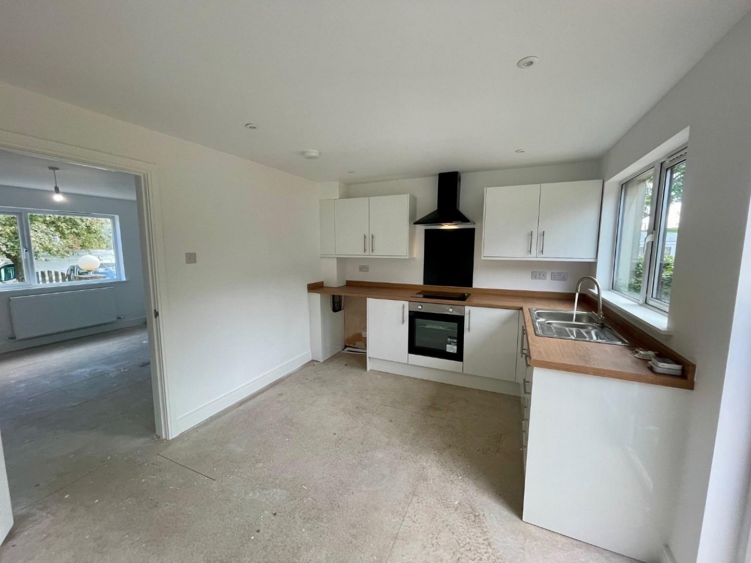 3 bedroom Flat to let in Alder Court, Dumfries, DG1 4PF