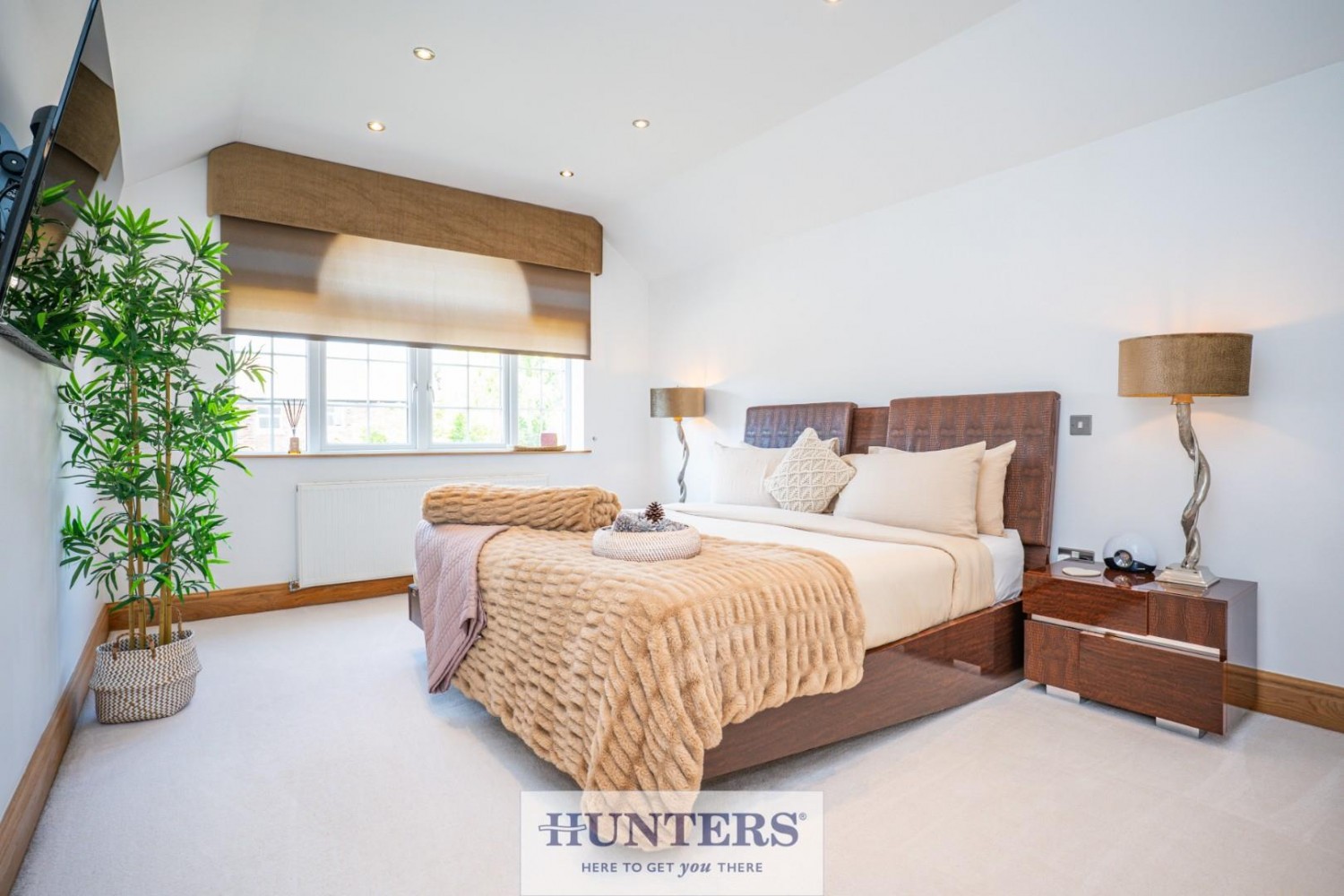 4 bedroom House for sale in Larth Close, Whitley, Goole