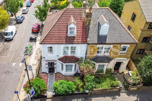 West Green Road, Tottenham, N15
