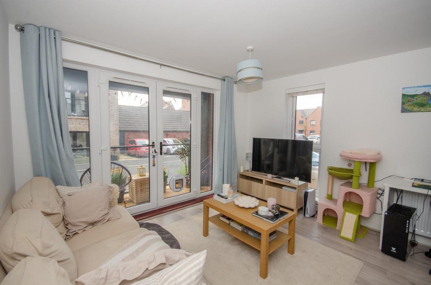 1 bedroom Flat for sale in Jenkins Way, Frenchay, Bristol, BS16 2NS