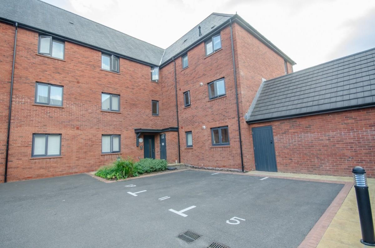 Jenkins Way, Frenchay, Bristol, BS16 2NS