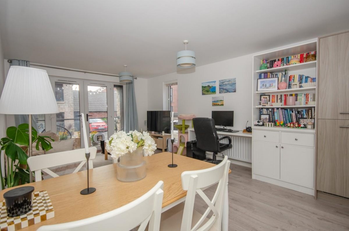 Jenkins Way, Frenchay, Bristol, BS16 2NS
