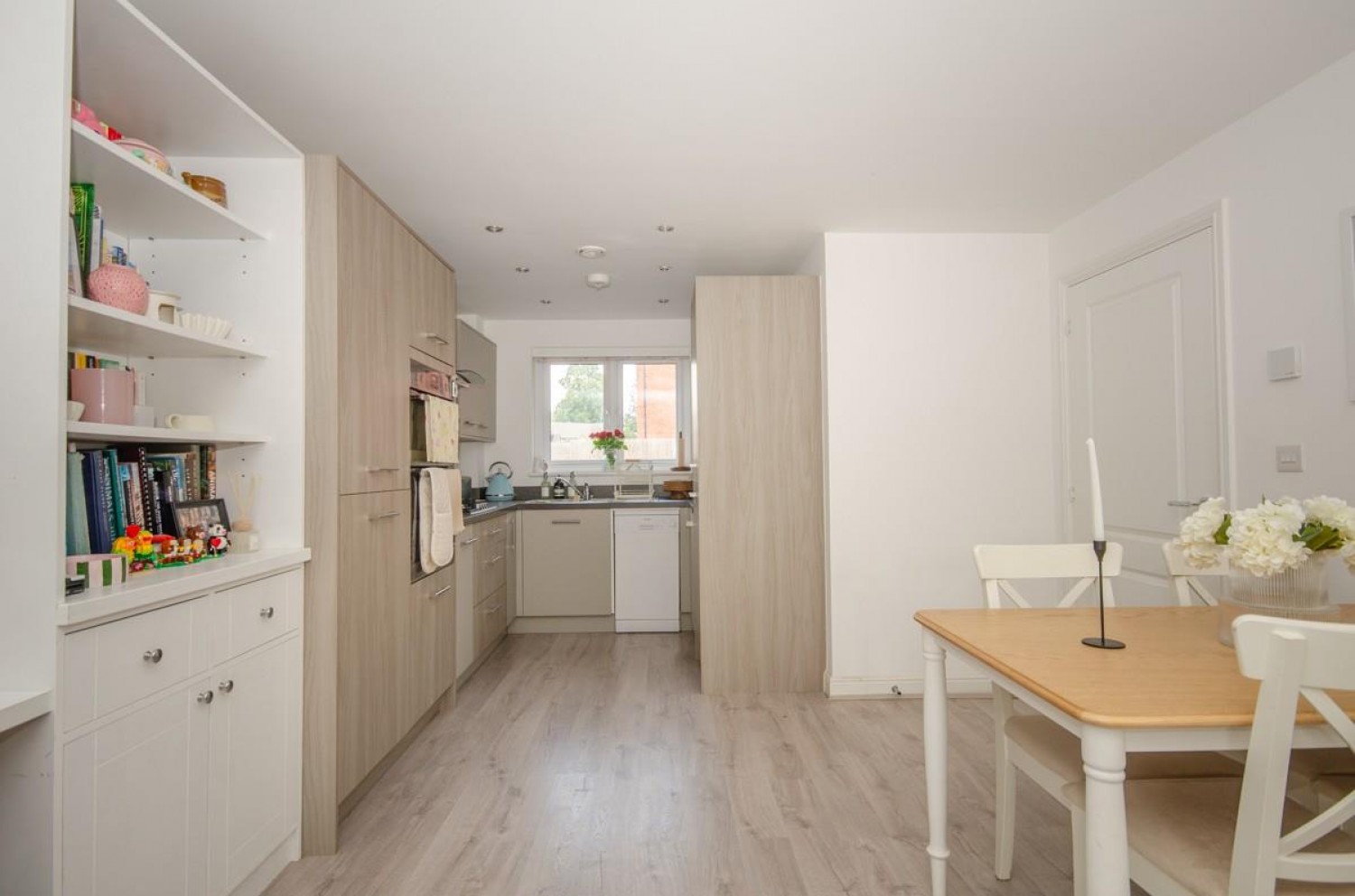 1 bedroom Flat for sale in Jenkins Way, Frenchay, Bristol, BS16 2NS