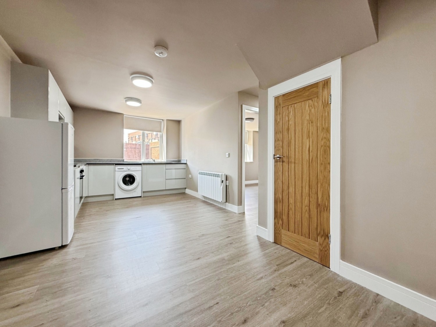 1 bedroom Flat to let in Station Road, Chapeltown, Sheffield