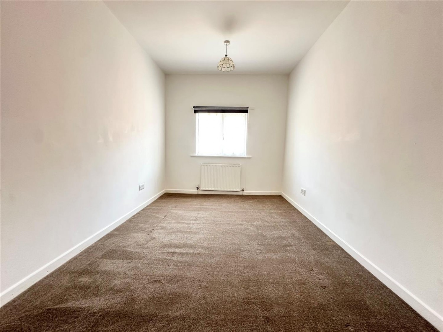 3 bedroom House to let in Cemetery Road, Stourbridge