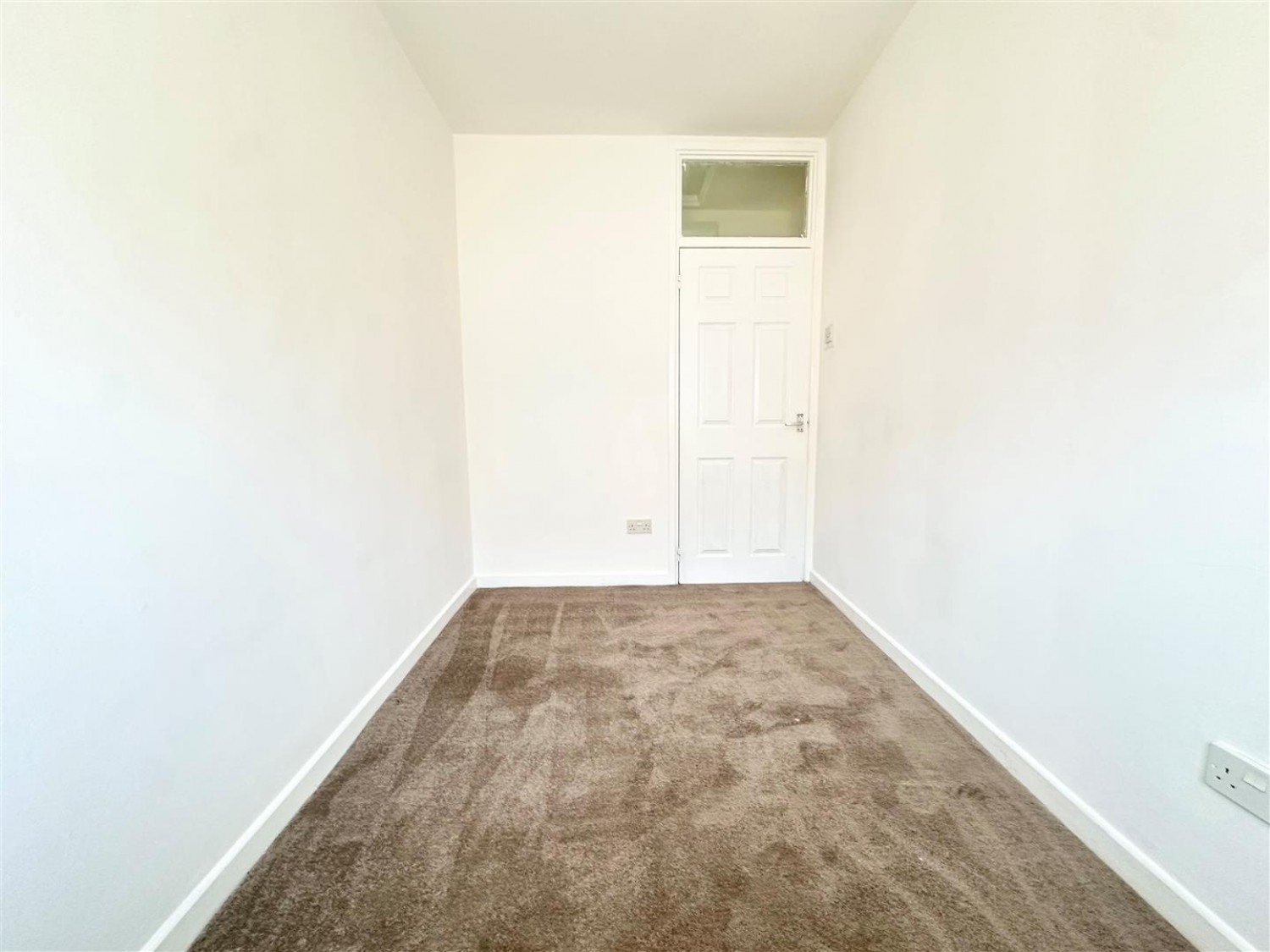 3 bedroom House to let in Cemetery Road, Stourbridge