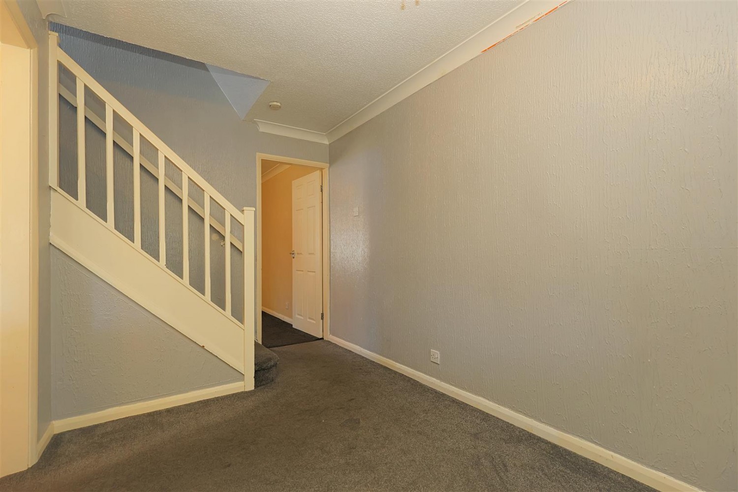 3 bedroom House for sale in Dawsons Corner, Stanningley, Pudsey