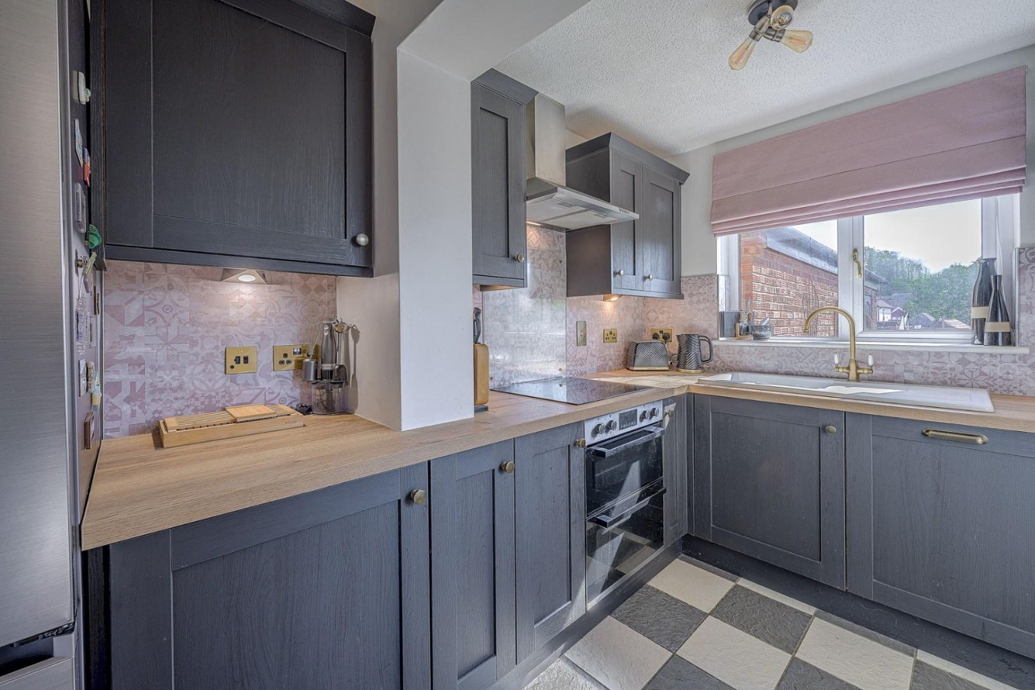 3 bedroom House for sale in Claremont Road, Sedgley