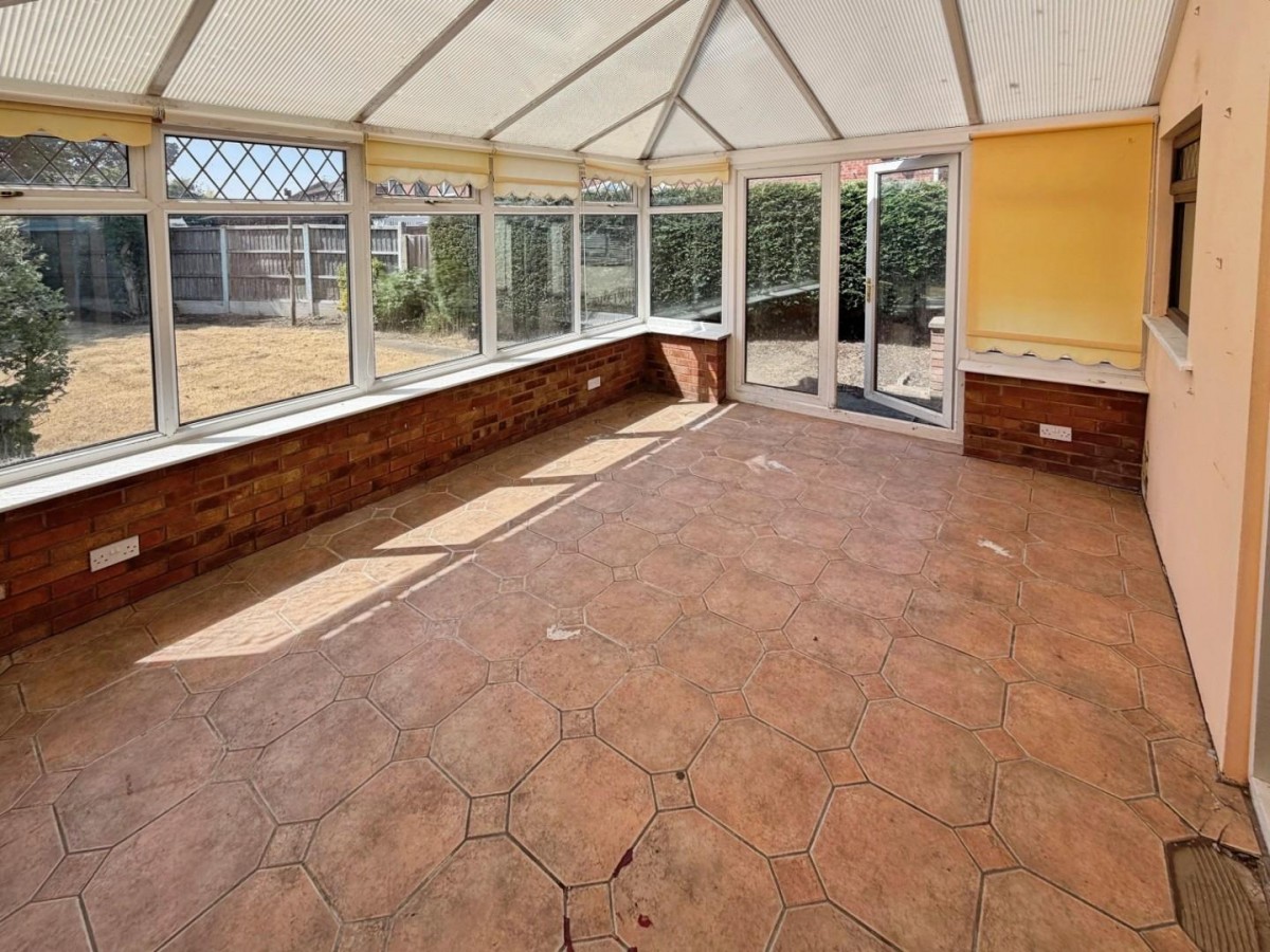 Painswick Road, Great Sutton
