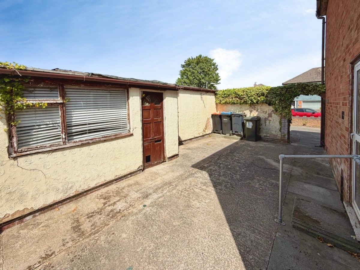 Painswick Road, Great Sutton
