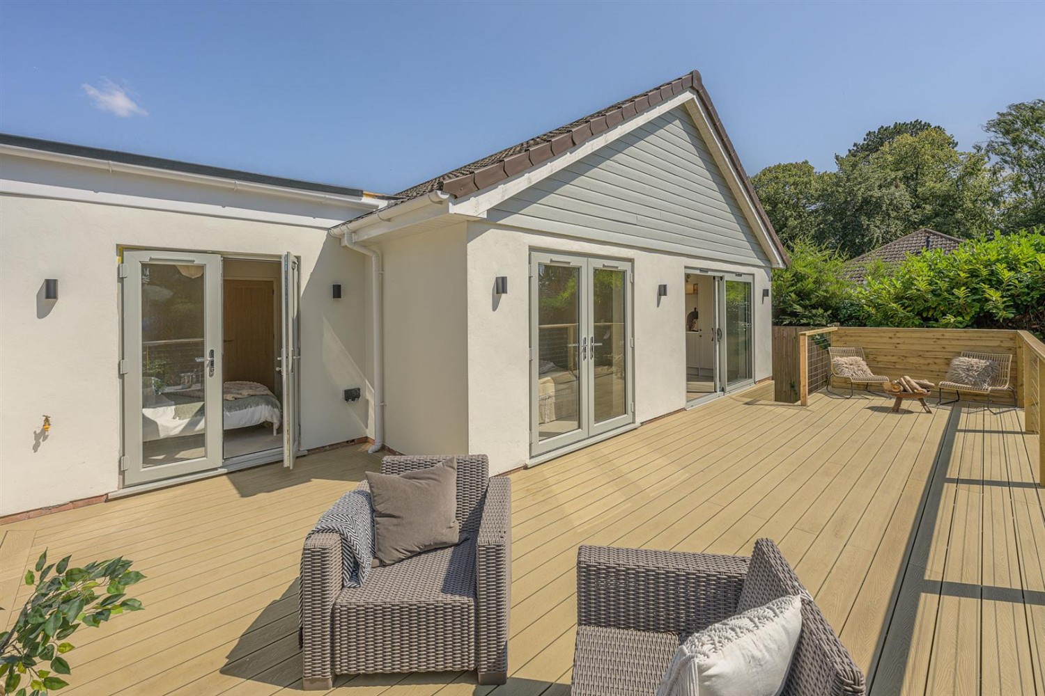3 bedroom Bungalow for sale in Love Lane, Stourbridge, DY8 2DJ