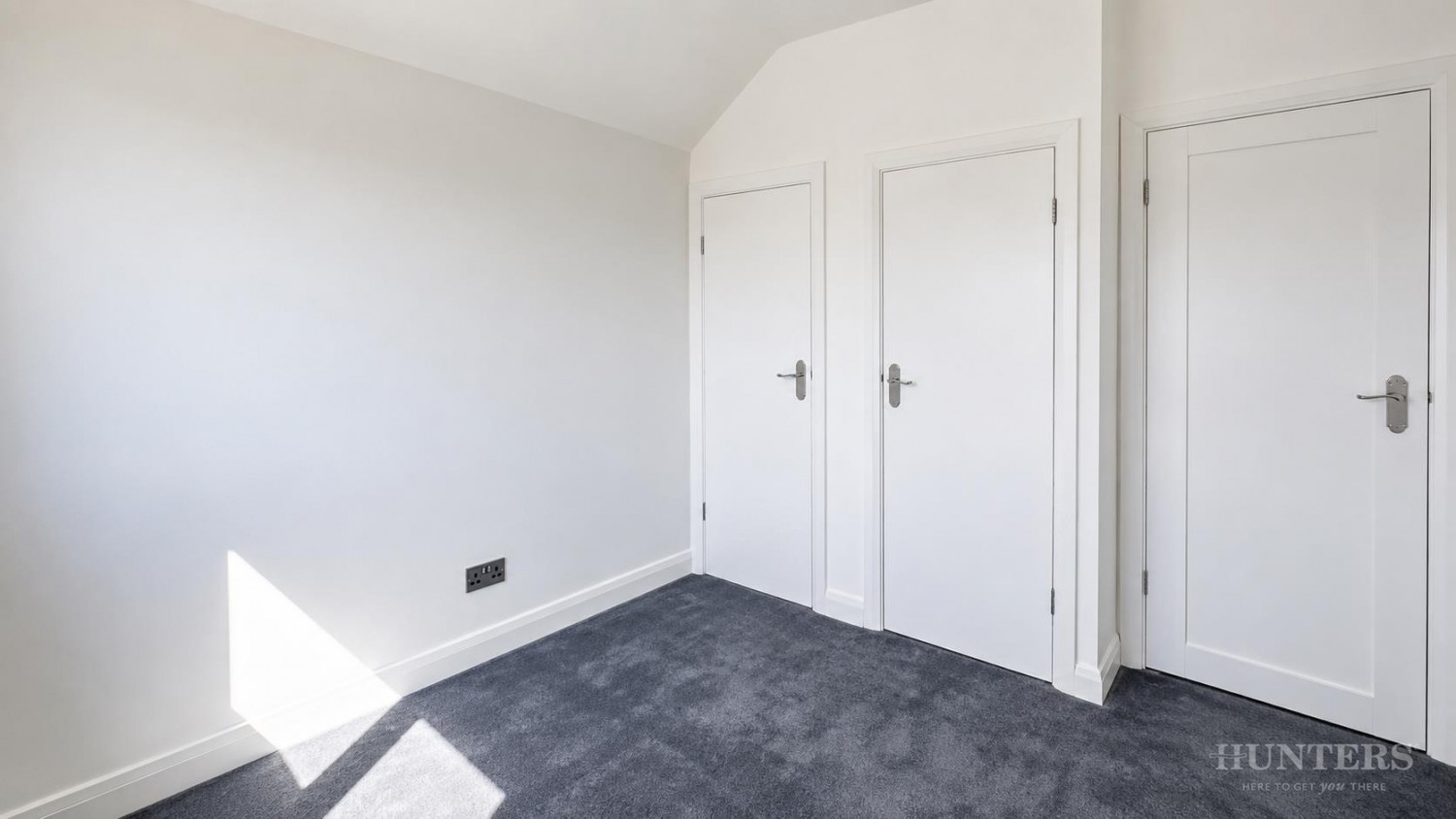 3 bedroom House to let in Manor Close